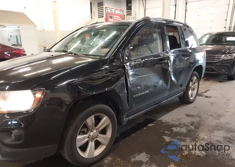 2017 Jeep Compass Sport Fwd from USA, damaged, VIN 1C4NJCBA0HD124154